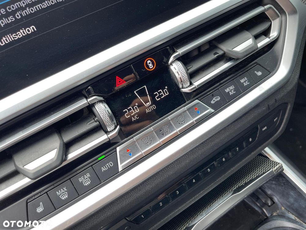 BMW Seria 3 330e M Sport sport - 15