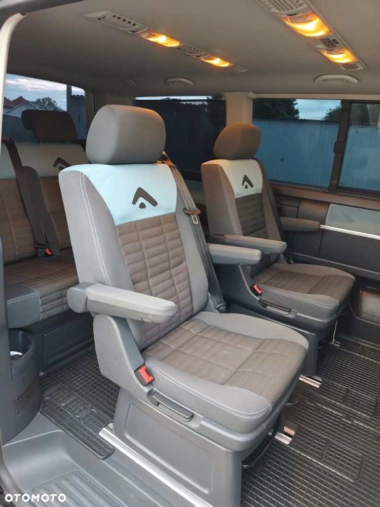 Volkswagen Multivan - 15