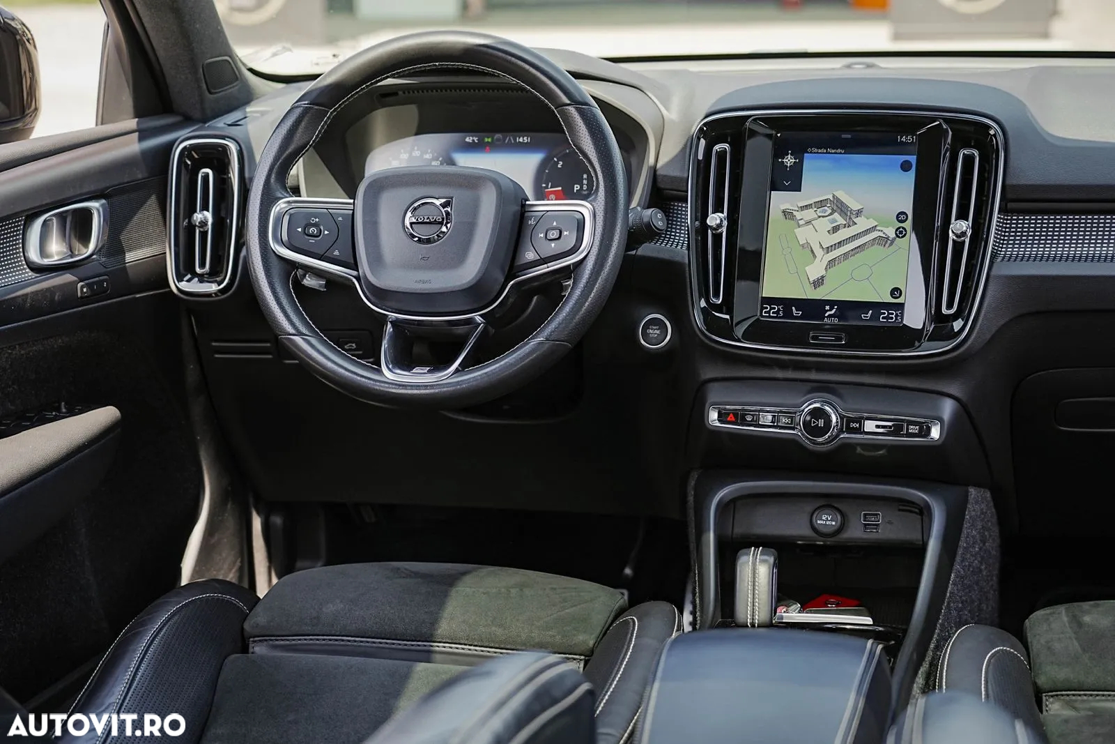 Volvo XC 40 D3 Geartronic R-Design - 16