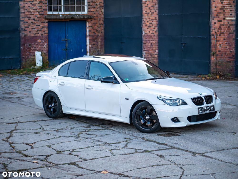 BMW Seria 5 525d xDrive Edition Sport - 11