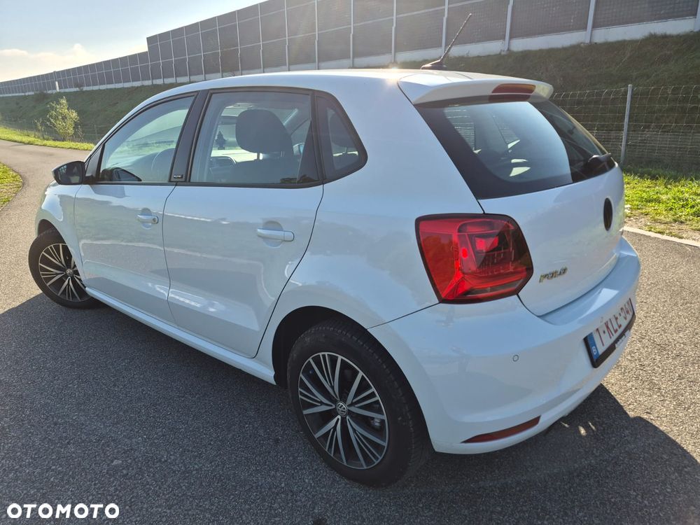 Volkswagen Polo - 14