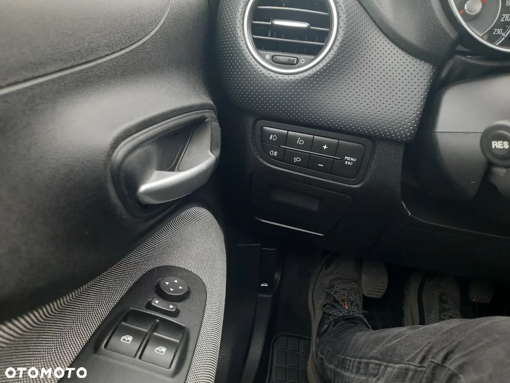 Fiat Punto Evo 1.4 8V Dynamic - 12
