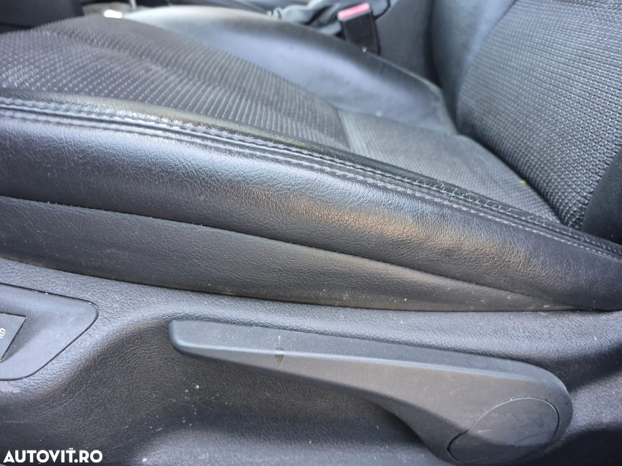 Peugeot 407 HDi 135 Automatik JBL - 19