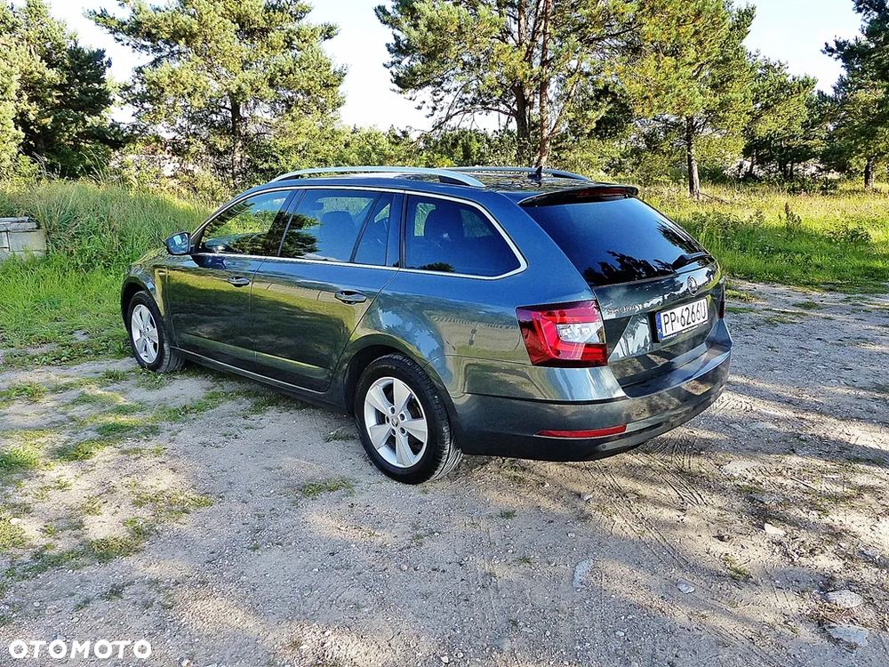 Skoda Octavia 2.0 TDI Style - 14