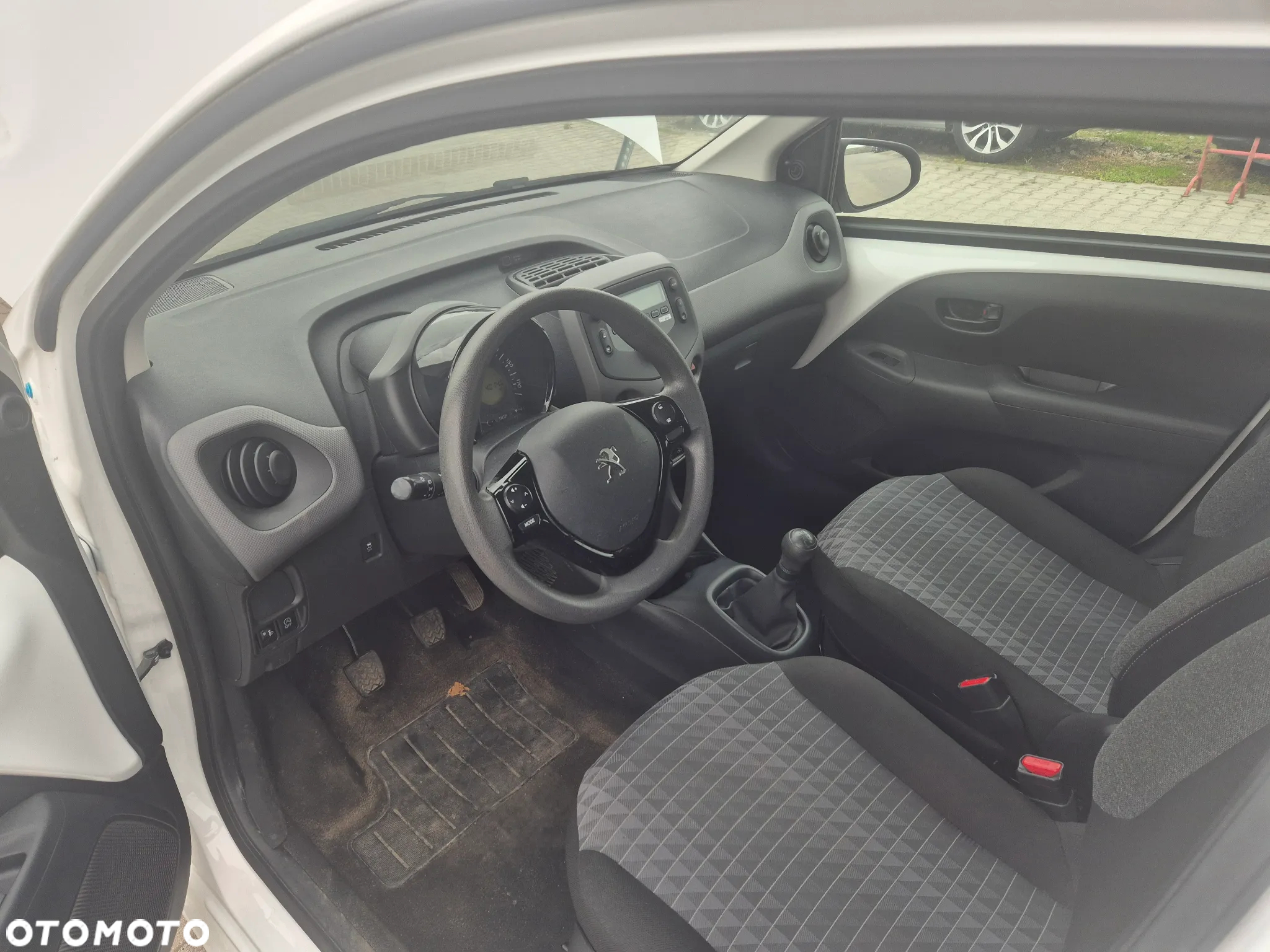 Peugeot 108 VTI 72 Active - 8