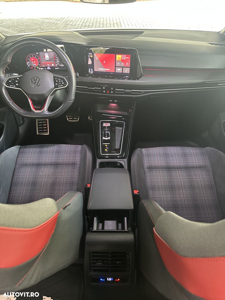 Volkswagen Golf GTI 2.0 TSI OPF DSG Performance - 9