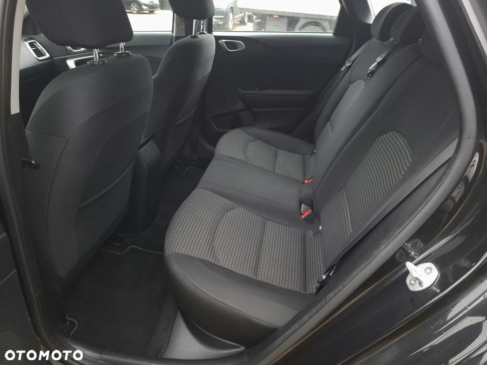 Kia Ceed 1.6 CRDi Edition 7 - 21