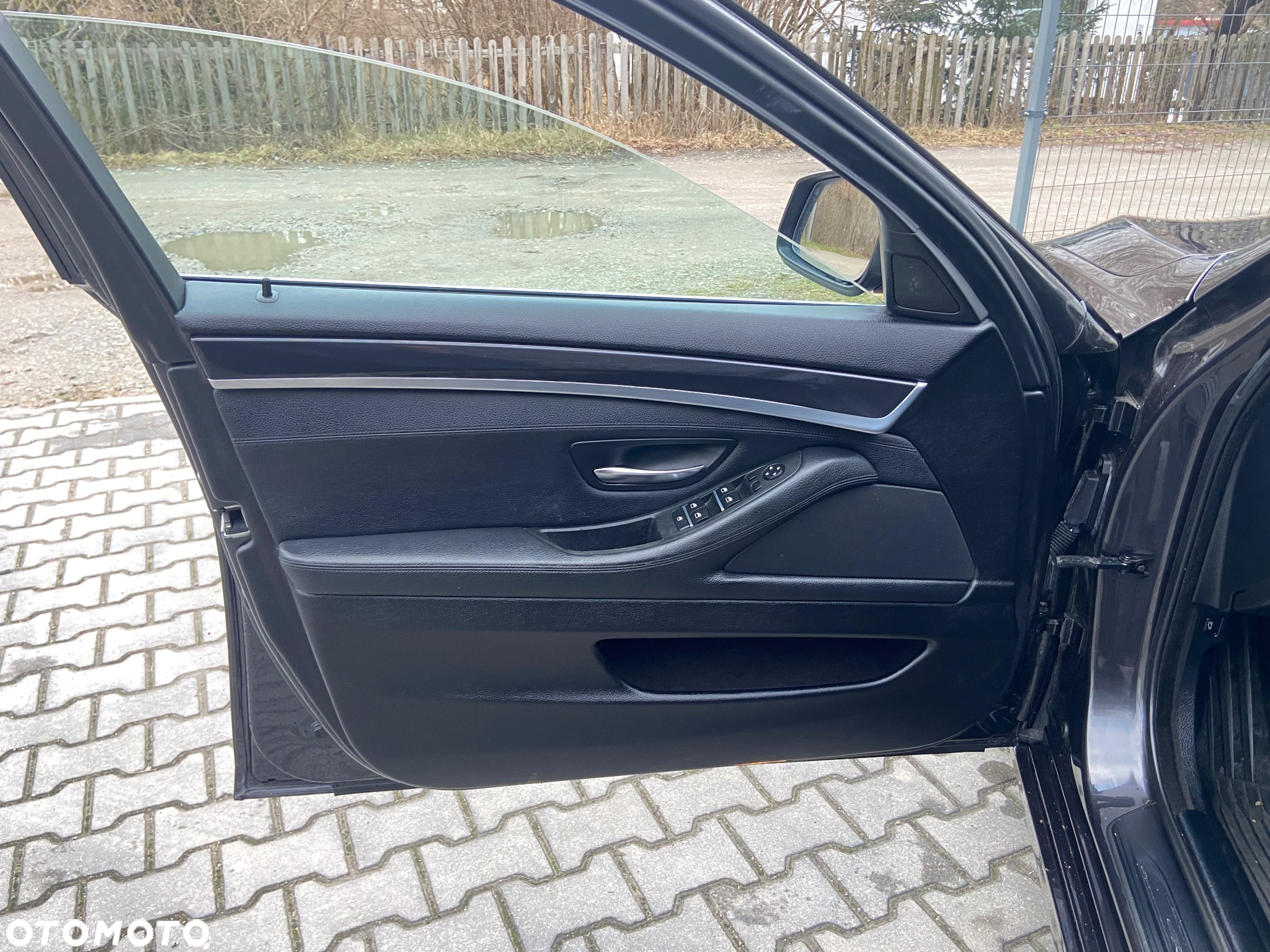 BMW Seria 5 525d xDrive Touring Modern Line - 14