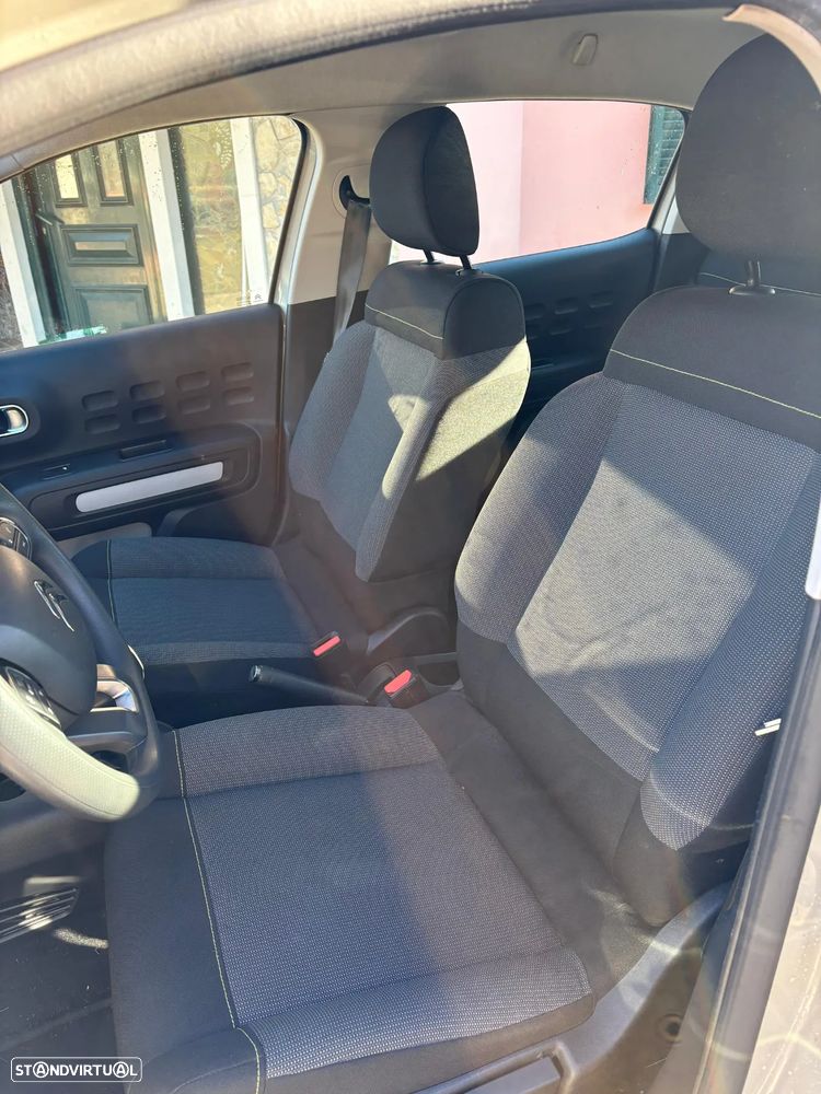 Citroën C3 Pure Tech S&S Live - 11