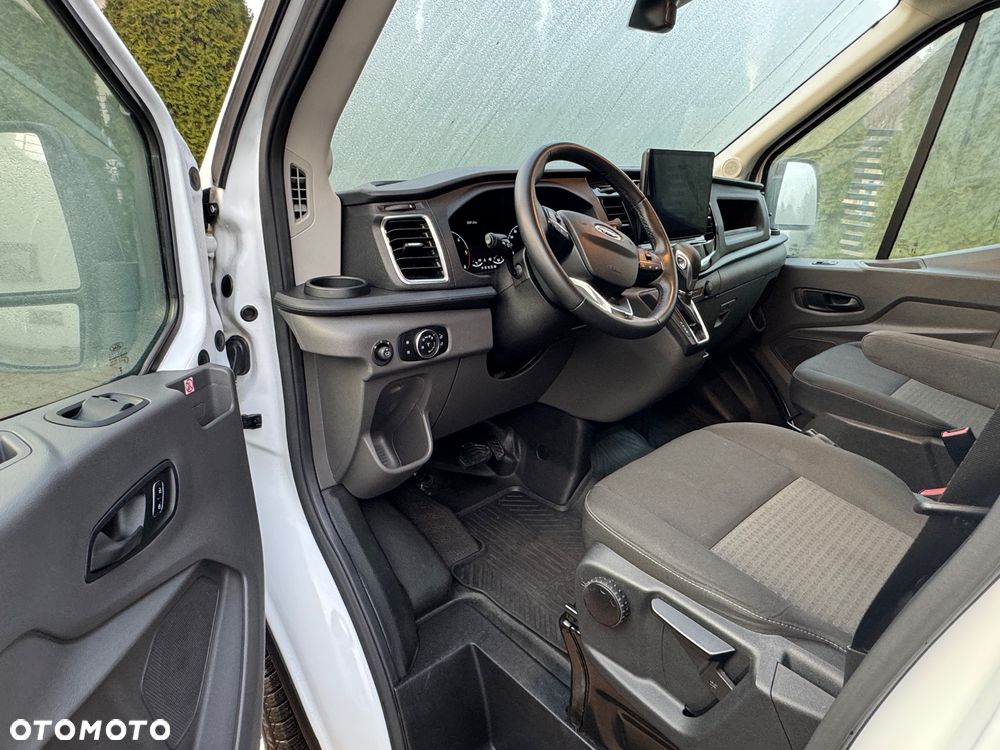 Ford TRANSIT MK8 - 10