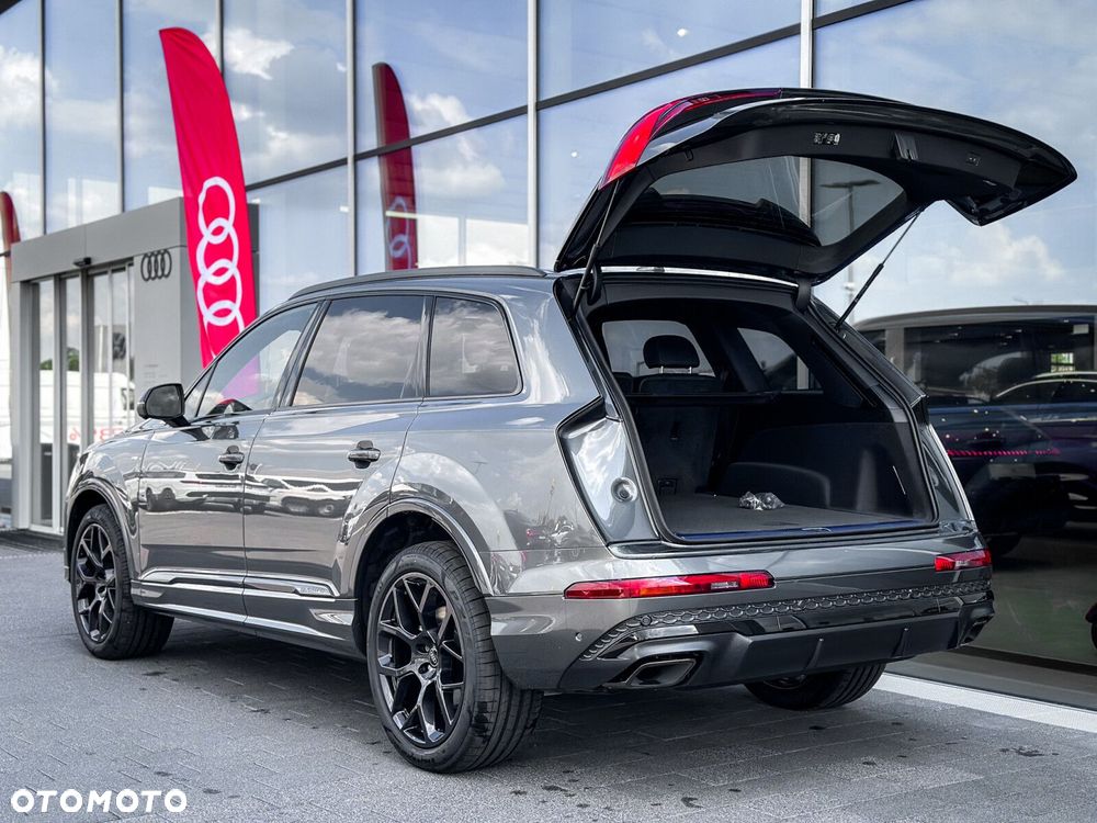 Audi Q7 - 9