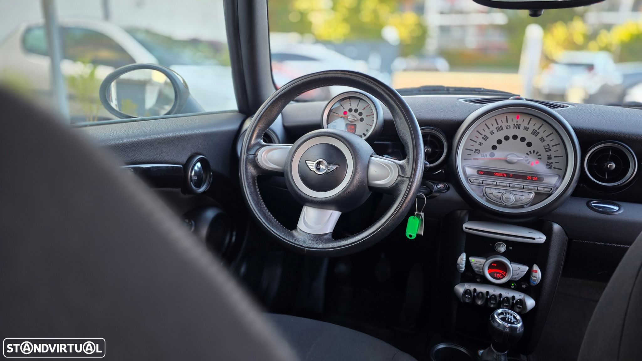 MINI 3 Portas Cooper D - 17