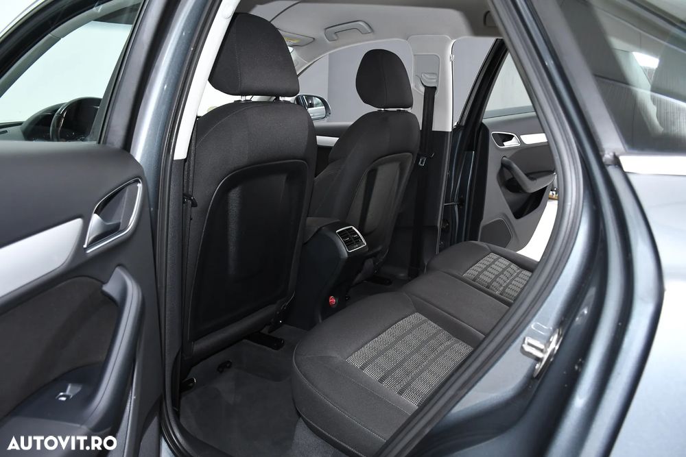 Audi Q3 2.0 TDI Design - 11