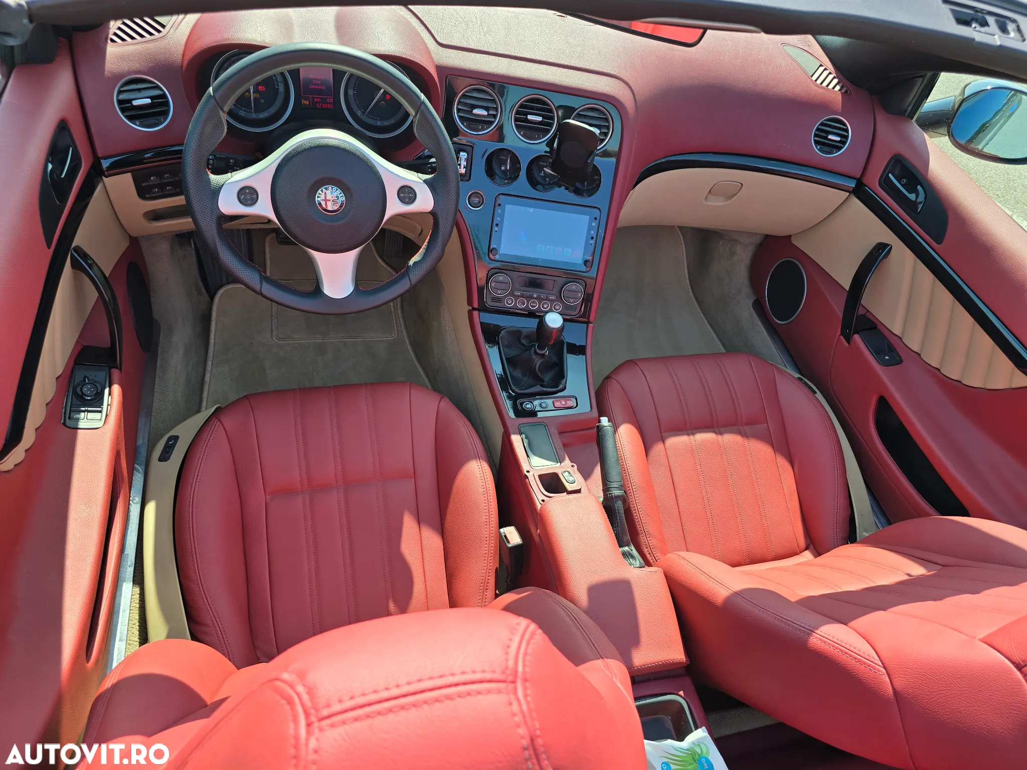 Alfa Romeo Spider - 7