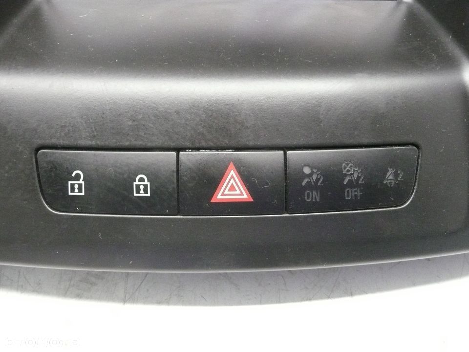 OPEL INSIGNIA 08-12 WYŚWIETLACZ WŁĄCZNIK AWARYJNYCH KRATKA NAWIEWU - 2