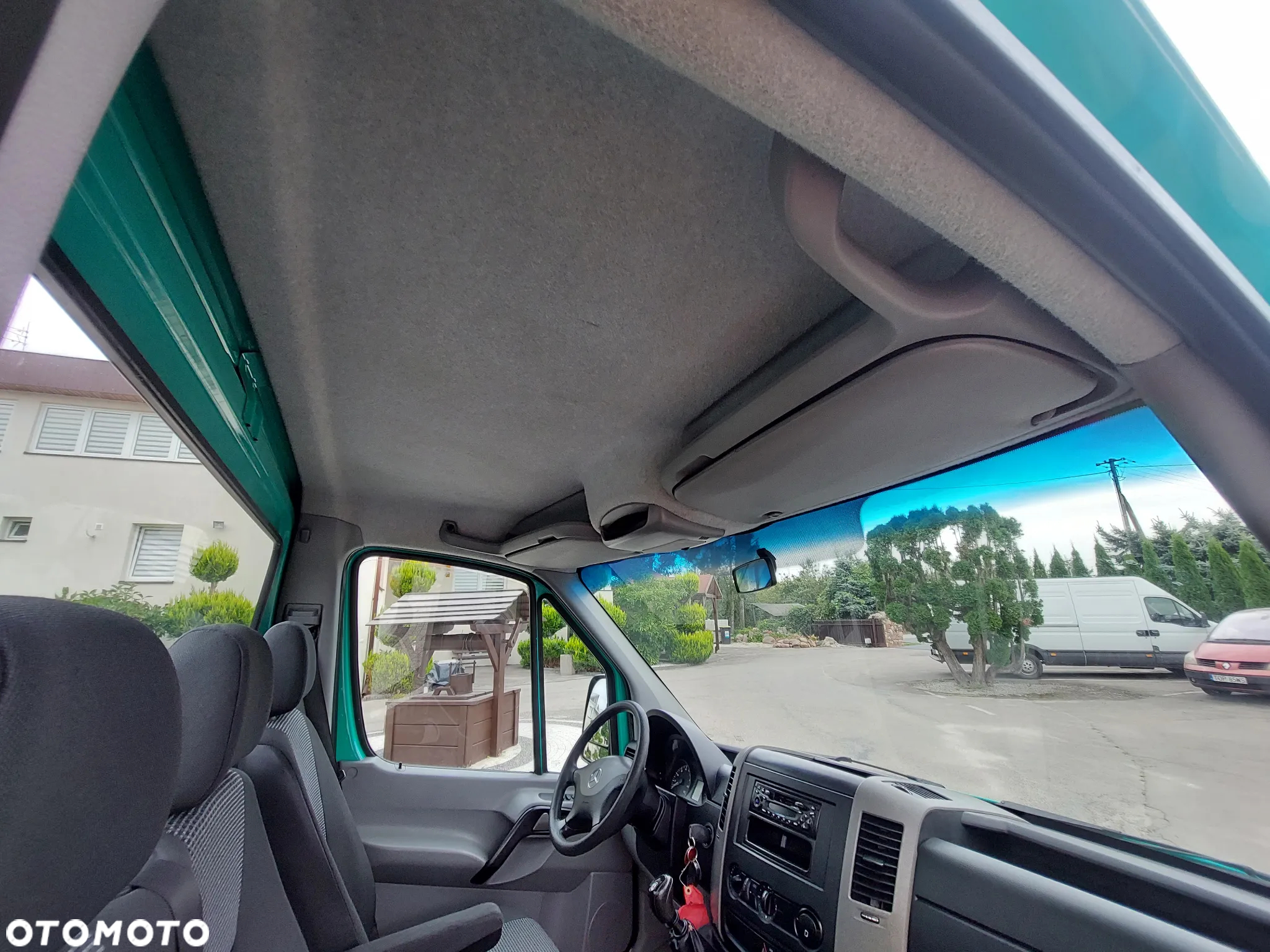 Mercedes-Benz Sprinter - 35
