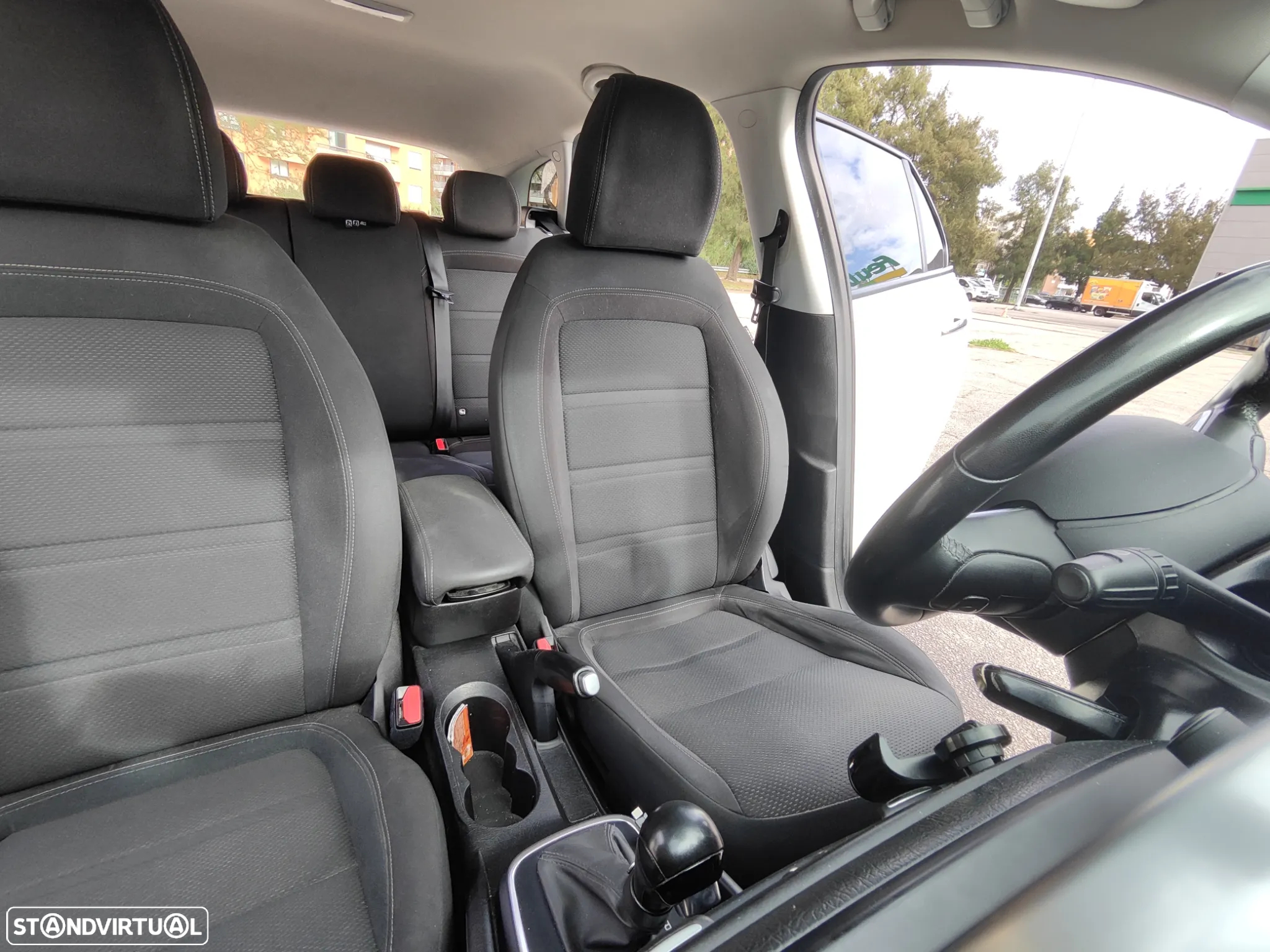 Fiat Tipo Station Wagon 1.6 M-Jet Lounge J17 DCT - 19