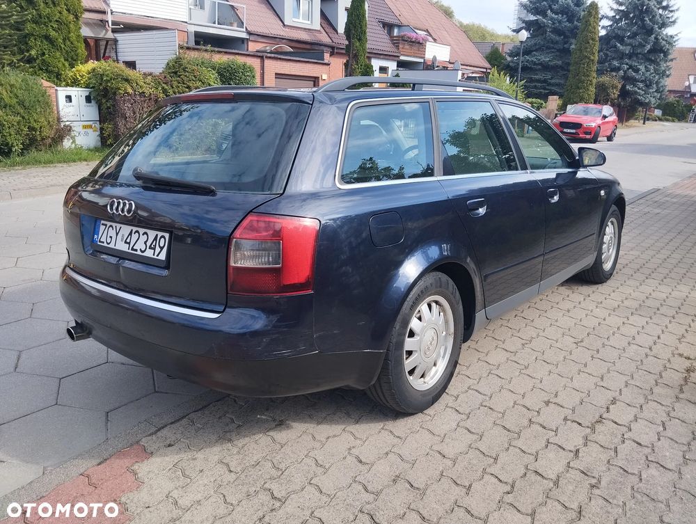 Audi A4 Avant - 2