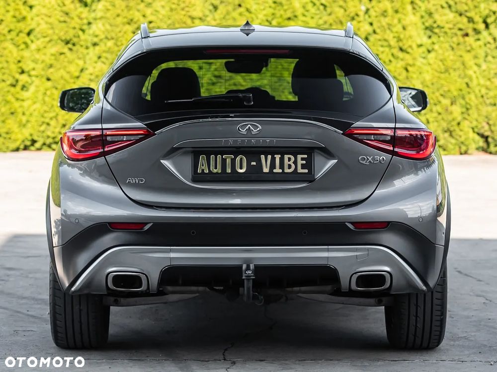 Infiniti QX30 2.2d DCT AWD Luxe Tech - 12