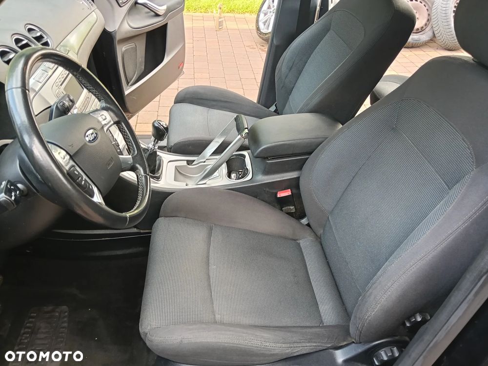 Ford S-Max 2.0 TDCi Trend - 11