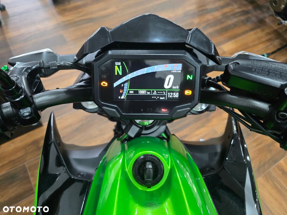 Kawasaki Z 650 - 18