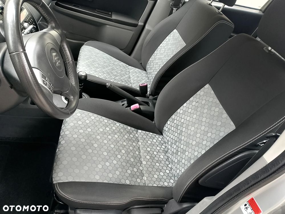 Suzuki SX4 1.6 VVT 4x2 Comfort - 13