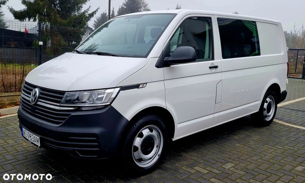 Volkswagen Transporter L1H1 Plus Trendline DSG - 8