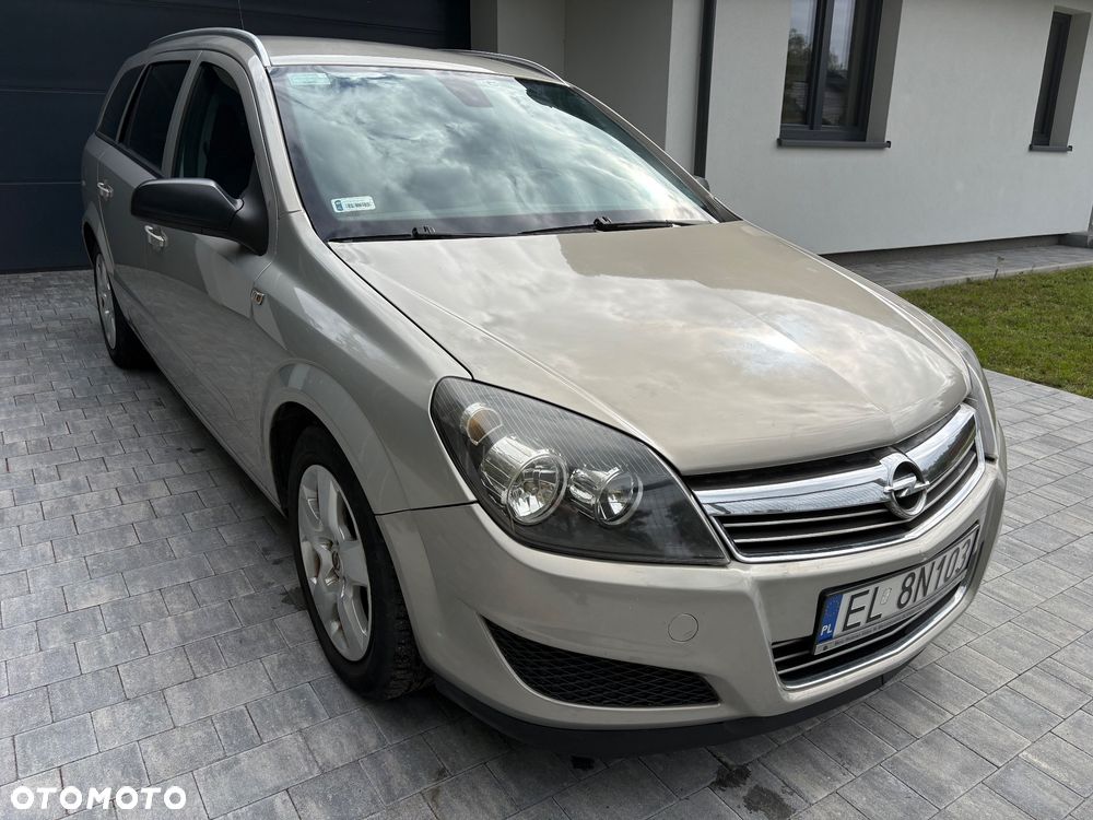 Opel Astra 1.6 Essentia EasyTronic - 9