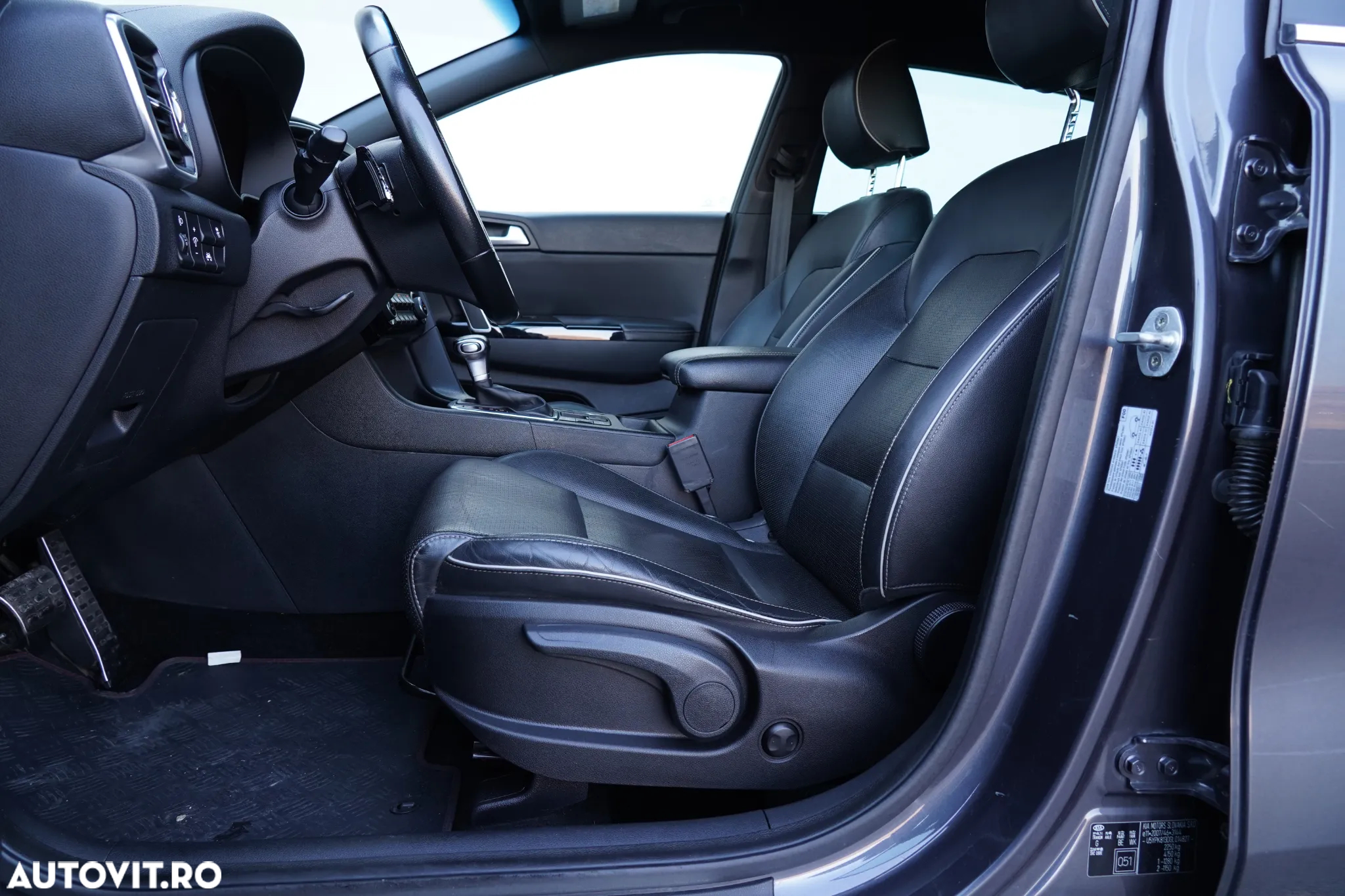 Kia Sportage 2.0 CRDI 4WD Automatik Dream-Team Edition - 14