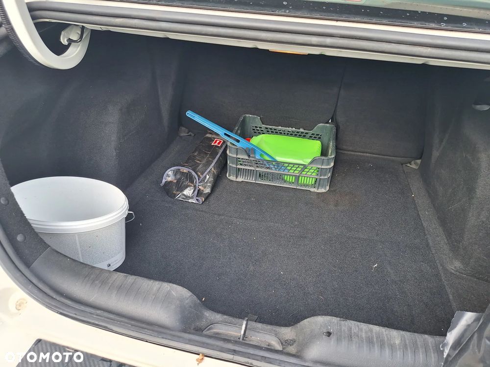 Fiat Tipo 1.4 16V - 13