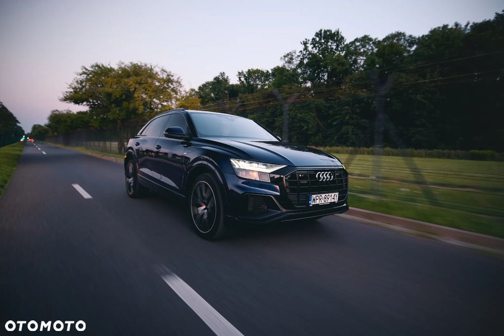 Audi Q8 SUV TFSI quattro 250 kW tiptronic S line business - 32