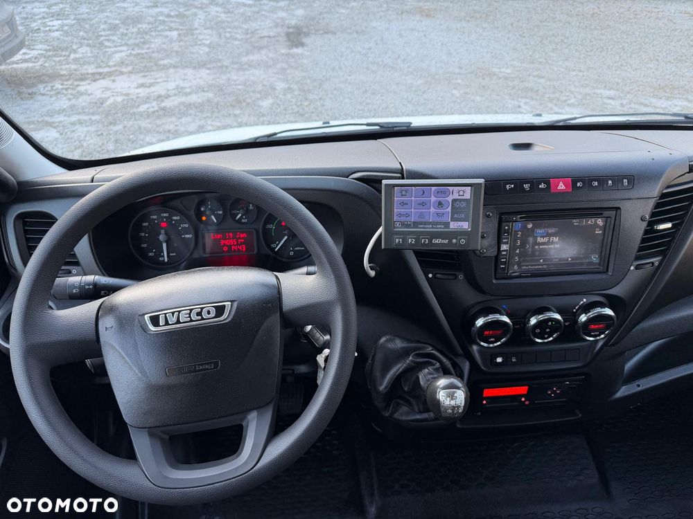 Iveco Daily 70C17 Pomoc drogowa Holownik 2016r - 17