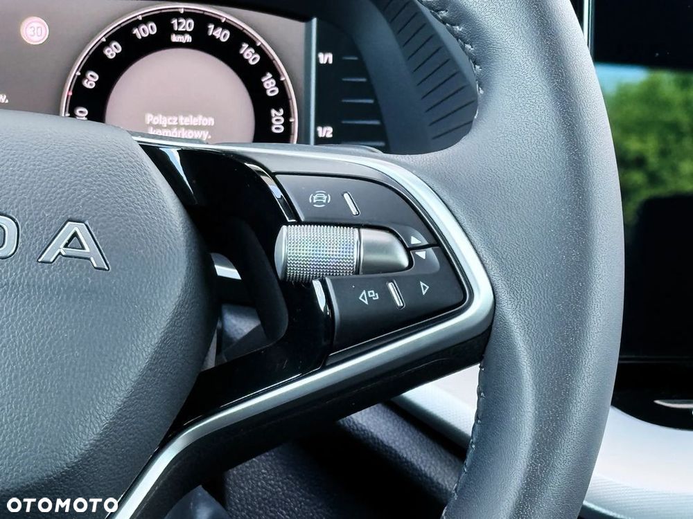 Skoda Octavia 1.5 TSI mHEV Selection DSG - 18