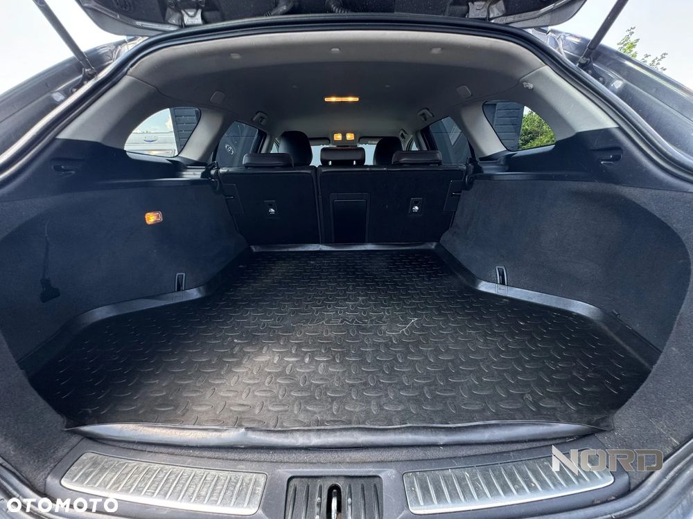 Toyota Avensis 1.6 D-4D Prestige - 25