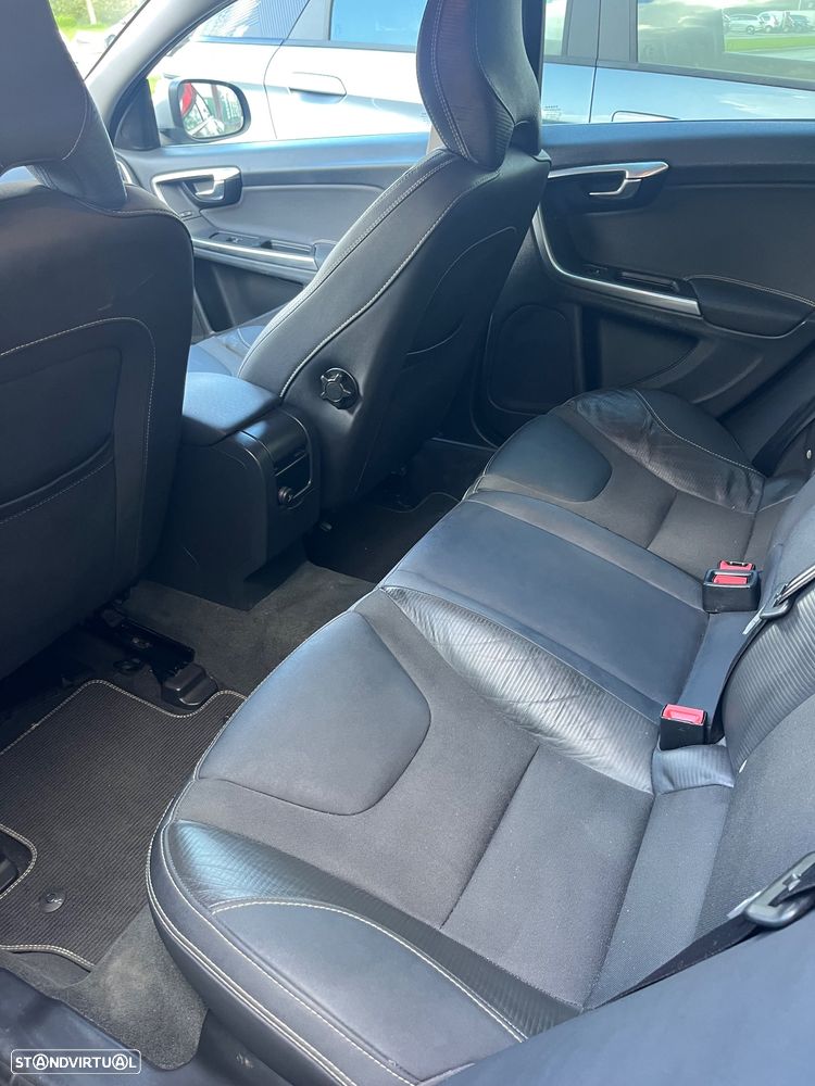 Volvo S60 2.0 D3 R-Design - 12