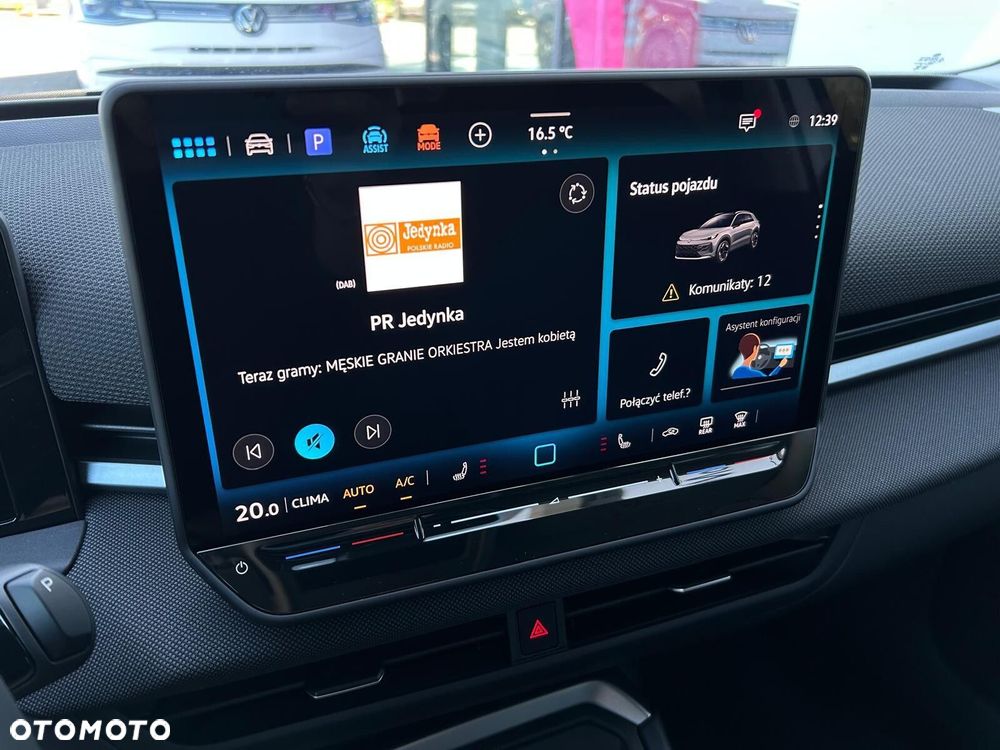 Volkswagen T-Roc - 17