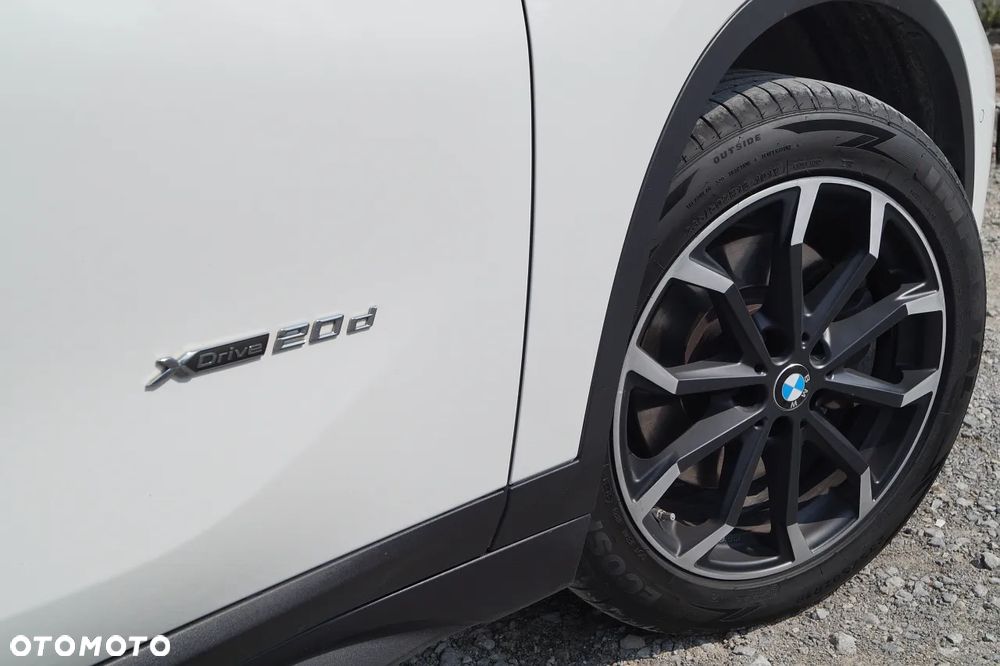 BMW X1 xDrive20d Sport Line - 11