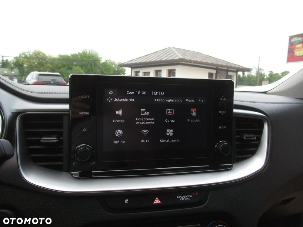 Kia Ceed 1.5 T-GDI M DCT - 23
