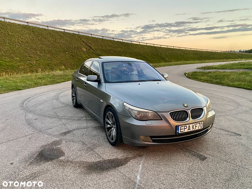 BMW Seria 5 535d - 22
