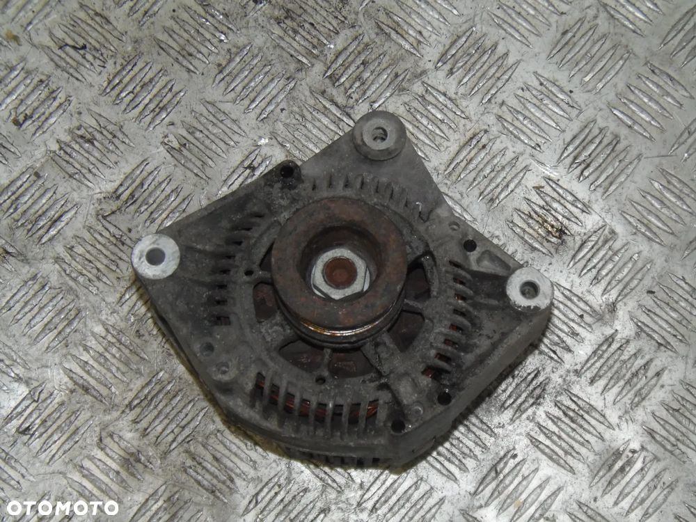 RENAULT LAGUNA I ALTERNATOR 2541809A - 4