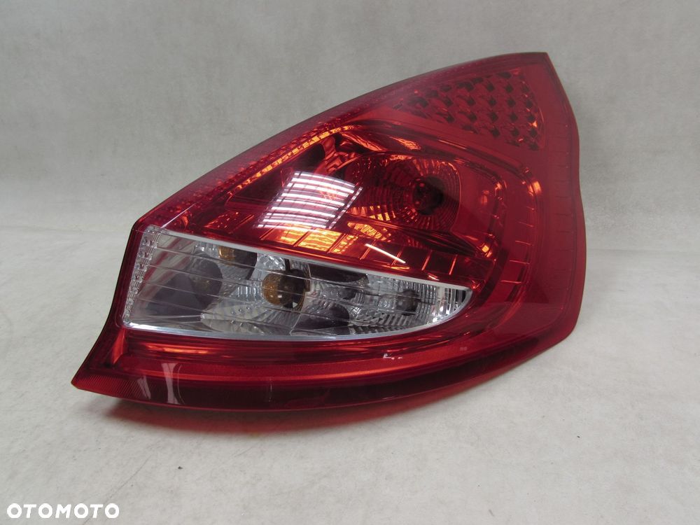 FORD FIESTA VII MK7 08-13 LAMPA TYL TYLNA PRAWA 8A61-13404-A - 3