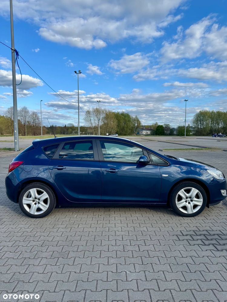 Opel Astra 1.4 Turbo - 3