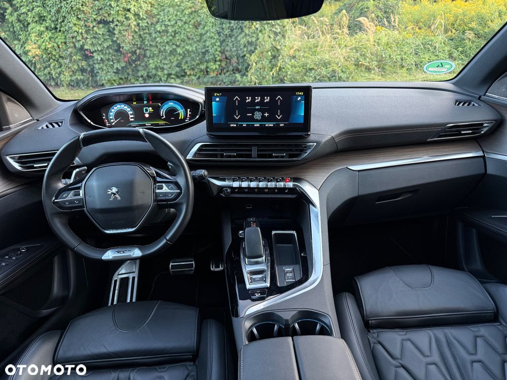 Peugeot 3008 1.6 PureTech HYbrid4 GT S&S EAT8 - 15