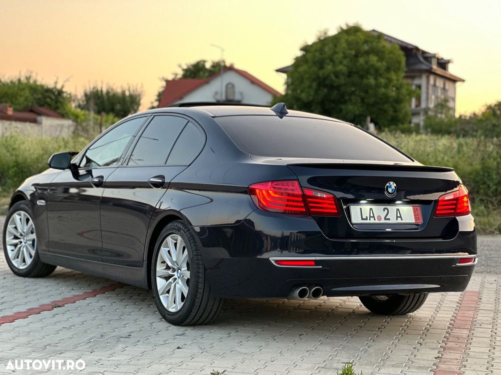BMW Seria 5 530d xDrive AT - 3