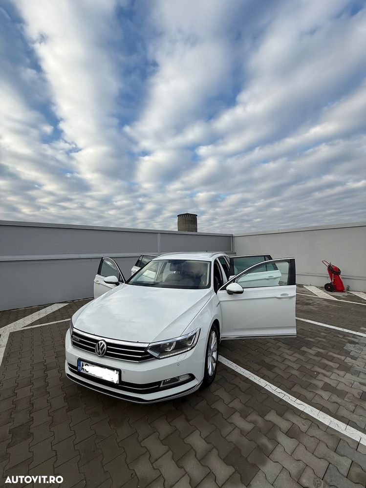 Volkswagen Passat Variant 2.0 TDI DSG 4Motion Highline - 2