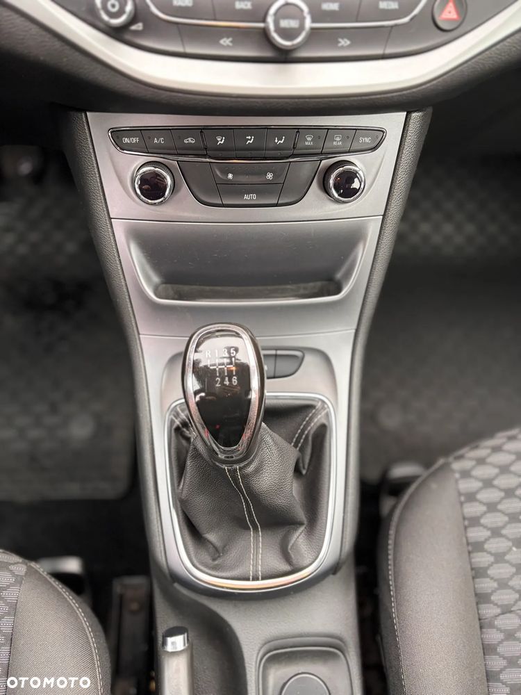 Opel Astra 1.4 T GPF Enjoy - 18