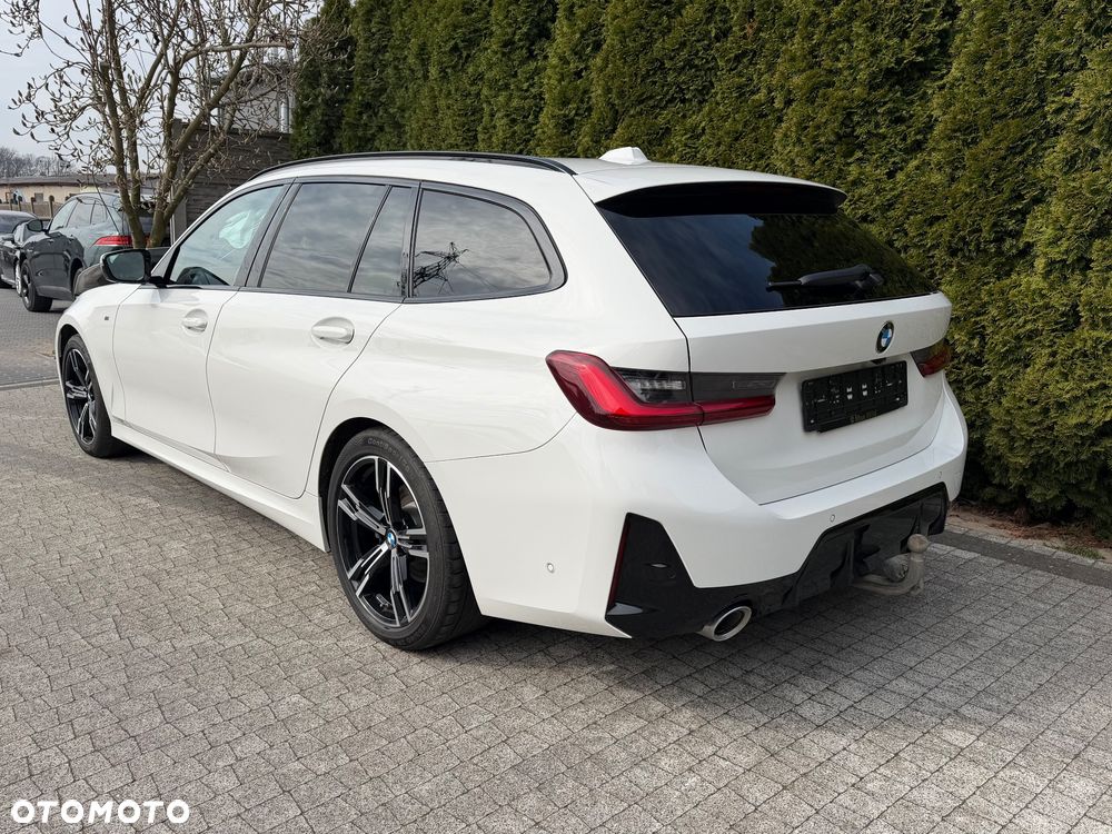 BMW Seria 3 320d xDrive Edition M Sport Shadow - 7