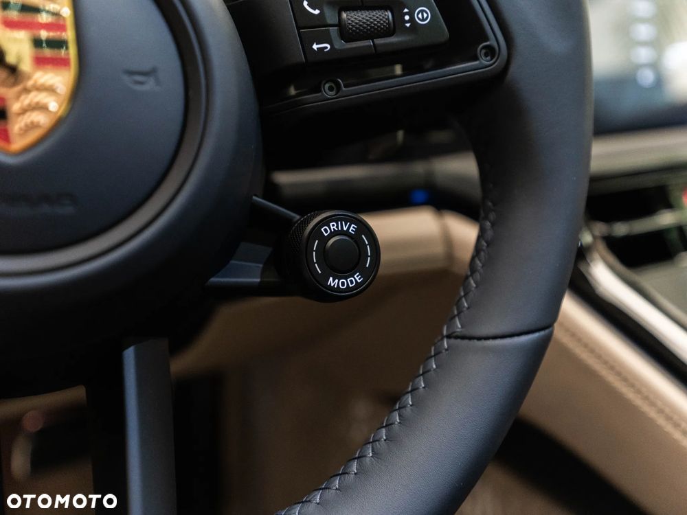 Porsche Panamera 4S E-Hybrid - 21