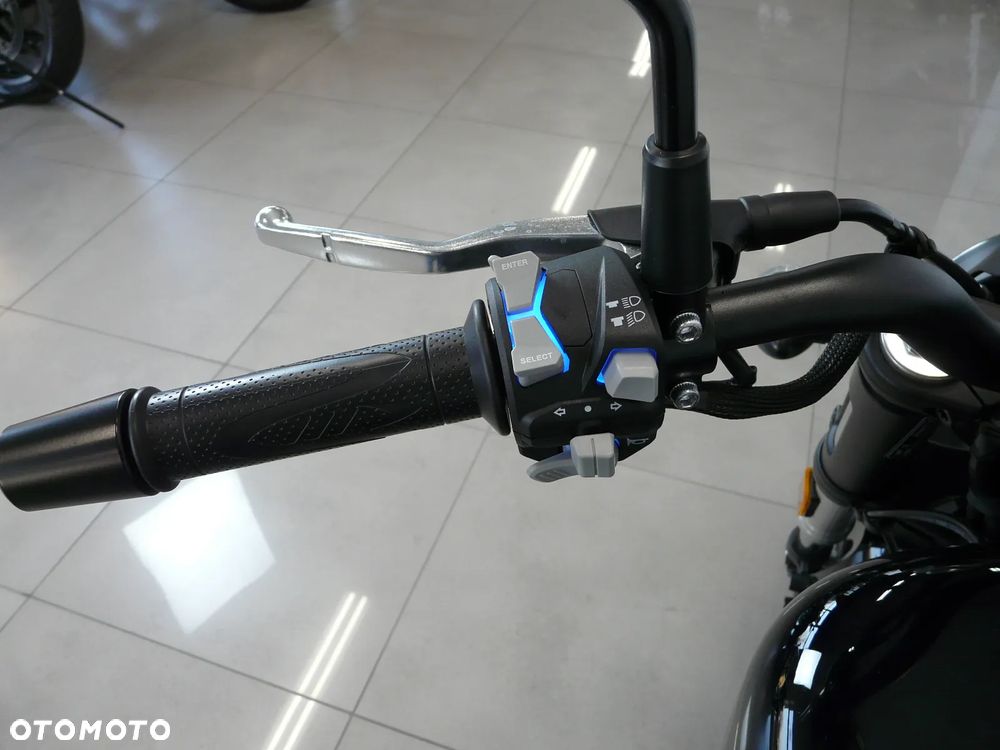 QJMOTOR SRV 125V - 25