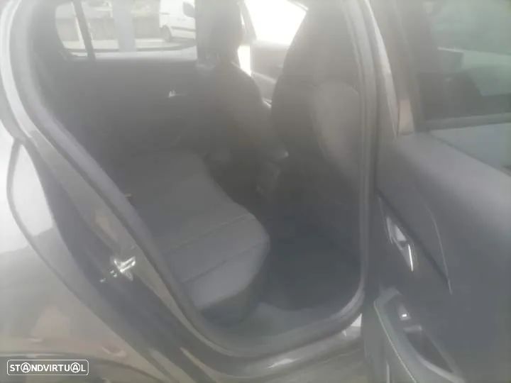 Peugeot 208 1.5 BlueHDi GT Line - 11